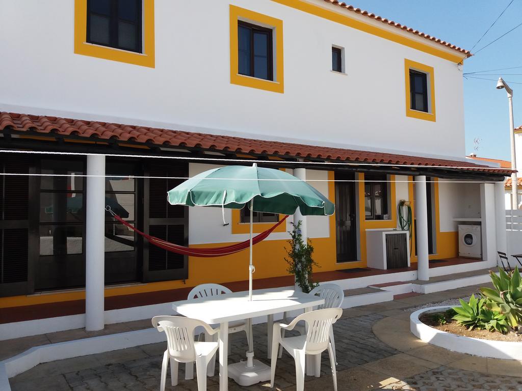 Alojamentos Vitinho 2 - Vila Nova Milfontes Villa Vila Nova de Milfontes Exterior foto